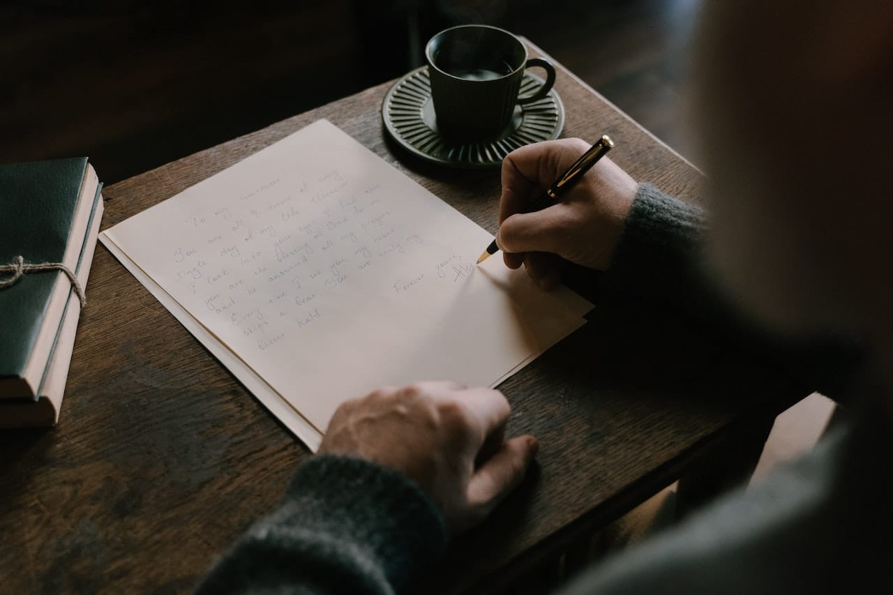 A carta manuscrita: o segredo para reconquistar o amor perdido